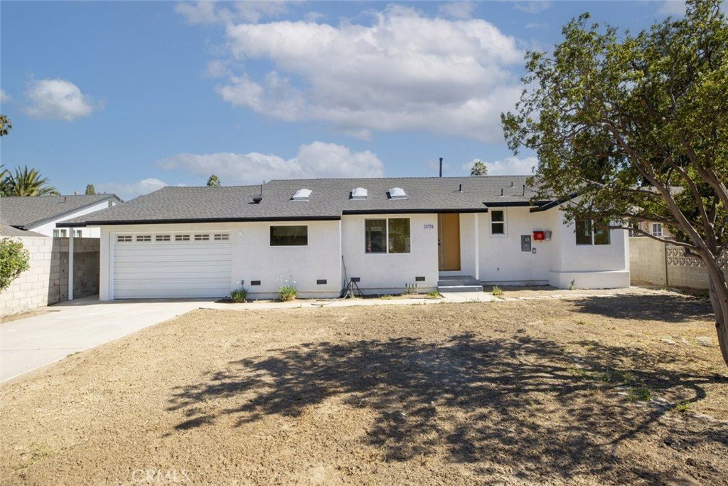 15724 Chase Street North Hills CA 91343 50 15724 Chase Street North Hills CA 91343