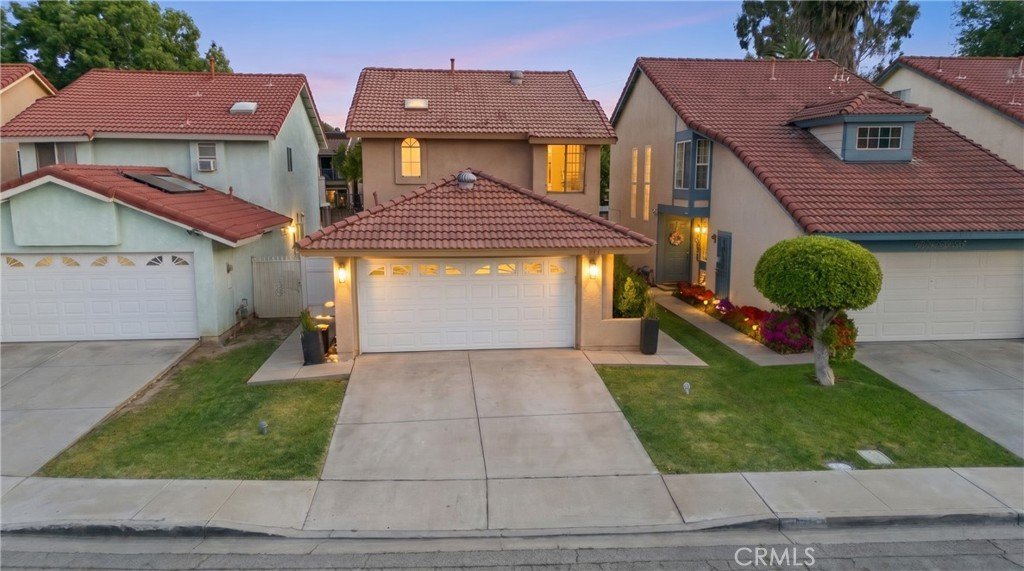 700 W Almond Street Compton CA 90220 68 700 W Almond Street Compton CA 90220