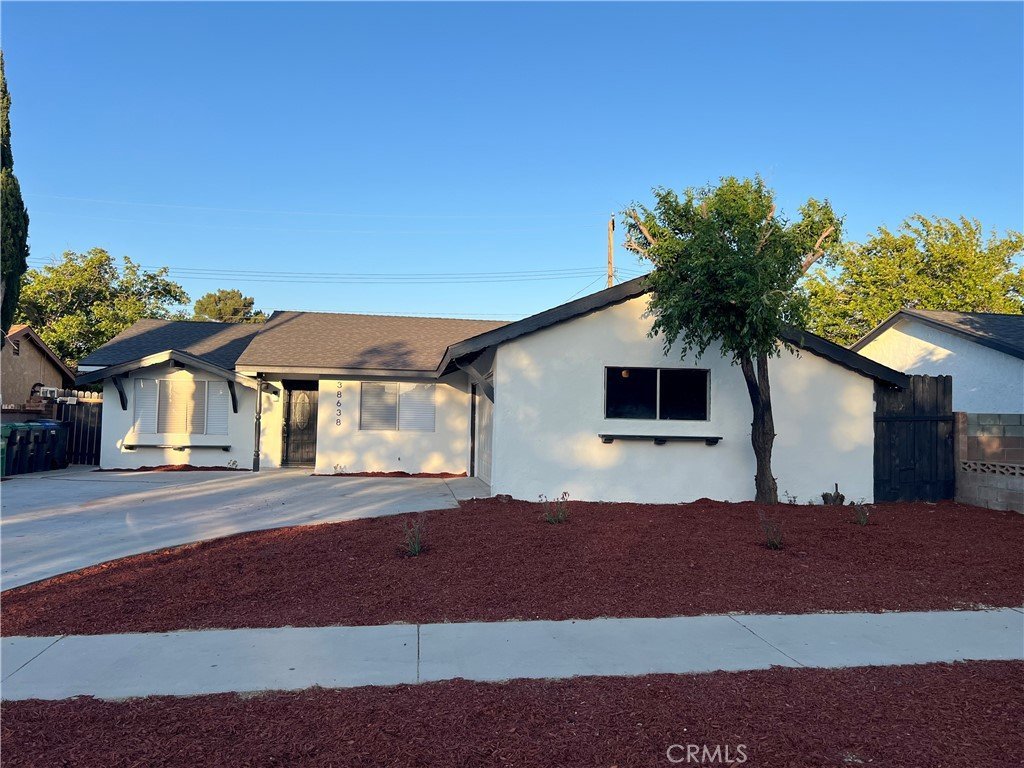 38638 Carolside Avenue Palmdale CA 93550 1 38638 Carolside Avenue Palmdale CA 93550