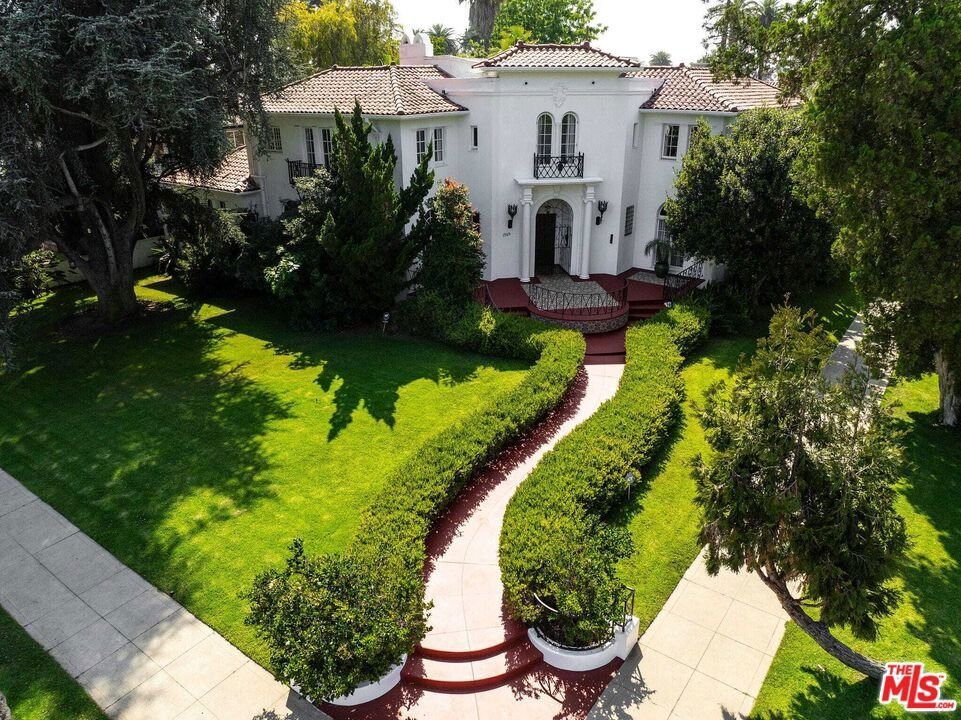 1705 Wellington Road Los Angeles CA 90019 29 1705 Wellington Road Los Angeles CA 90019