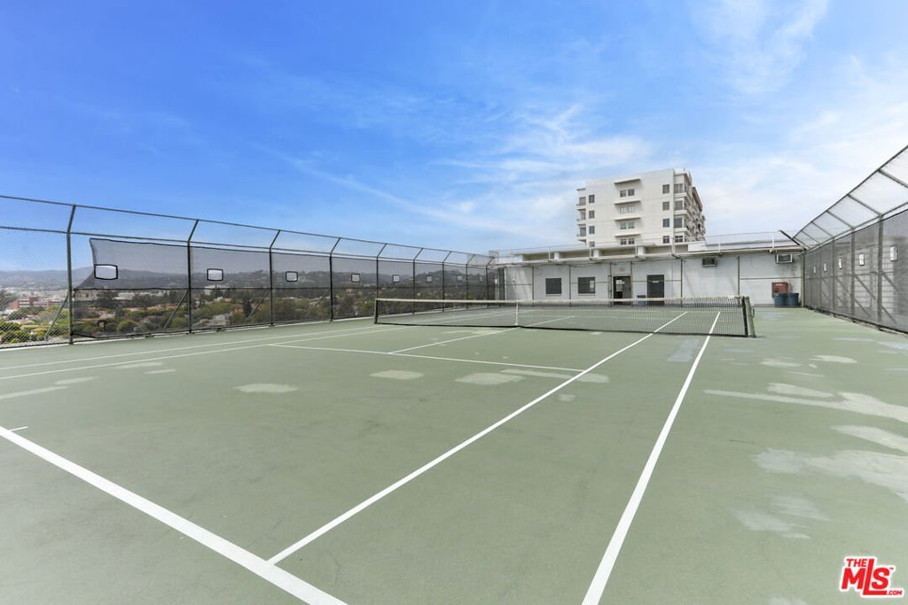 10535 Wilshire Boulevard 712 Los Angeles CA 90024 24 10535 Wilshire Boulevard 712 Los Angeles CA 90024