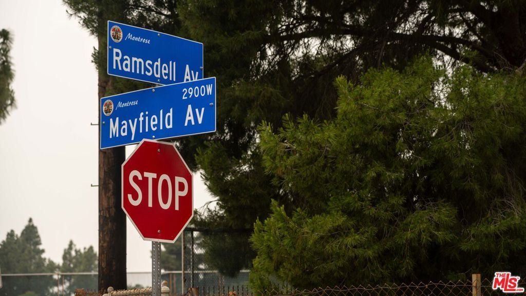 2944 Mayfield Avenue La Crescenta CA 91214 14 2944 Mayfield Avenue La Crescenta CA 91214