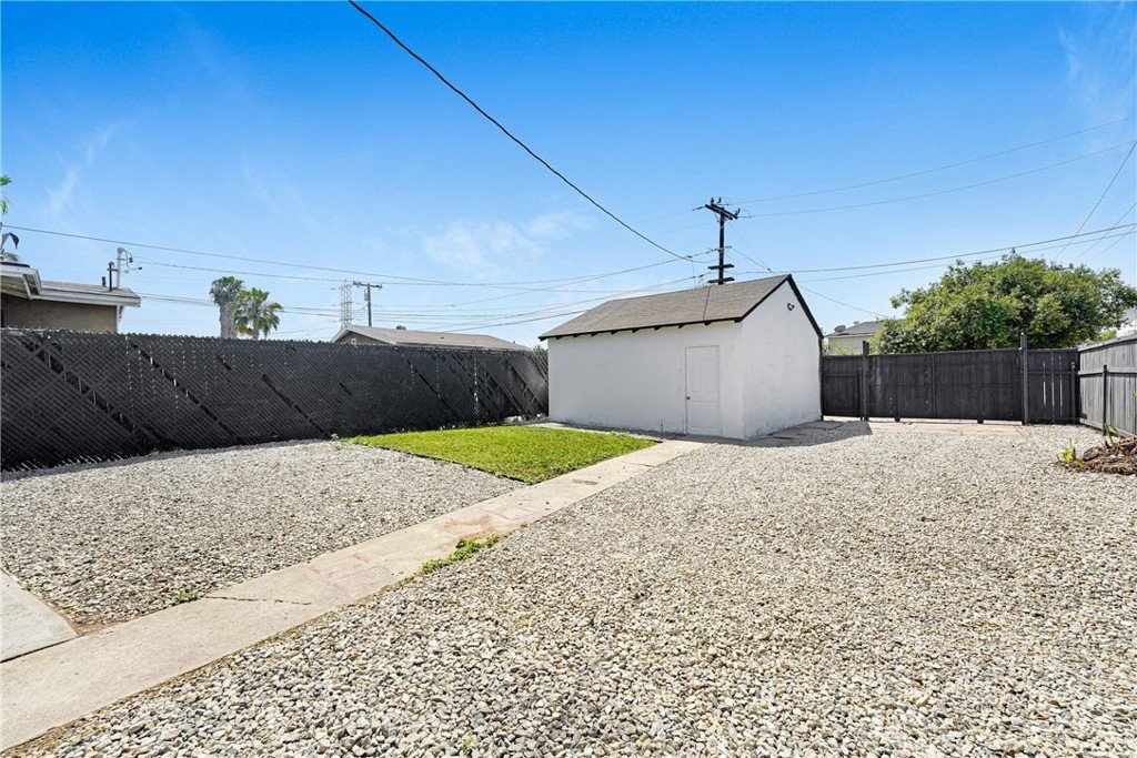616 E 135th Los Angeles CA 90059 20 616 E 135th Los Angeles CA 90059