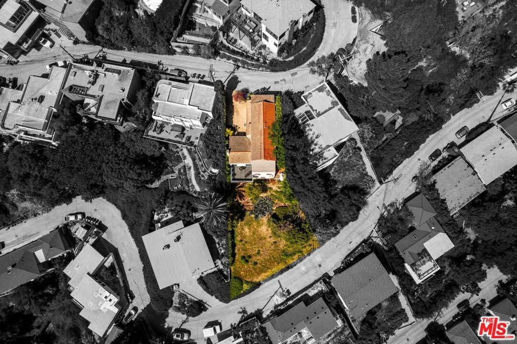 1744 Webster Avenue Los Angeles CA 90026 33 1744 Webster Avenue Los Angeles CA 90026