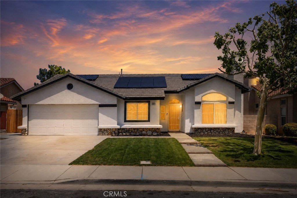4141 De Anza Palmdale CA 93551 49 4141 De Anza Palmdale CA 93551
