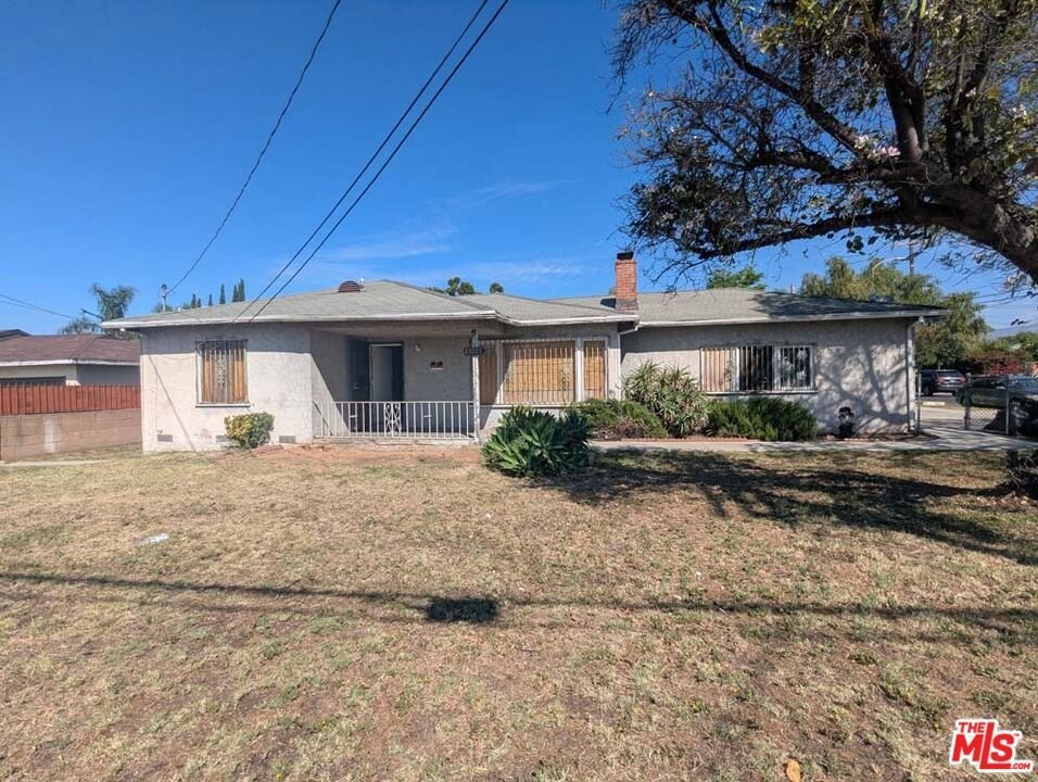13005 Osborne Street Pacoima CA 91331 22 13005 Osborne Street Pacoima CA 91331