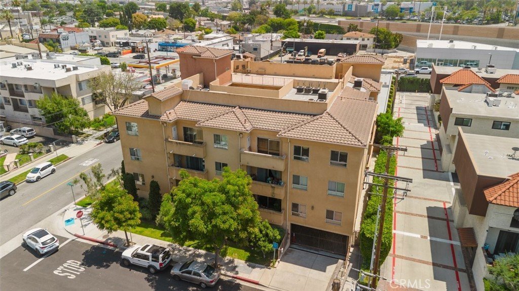 1515 Grismer Avenue 302 Burbank CA 91504 43 1515 Grismer Avenue 302 Burbank CA 91504