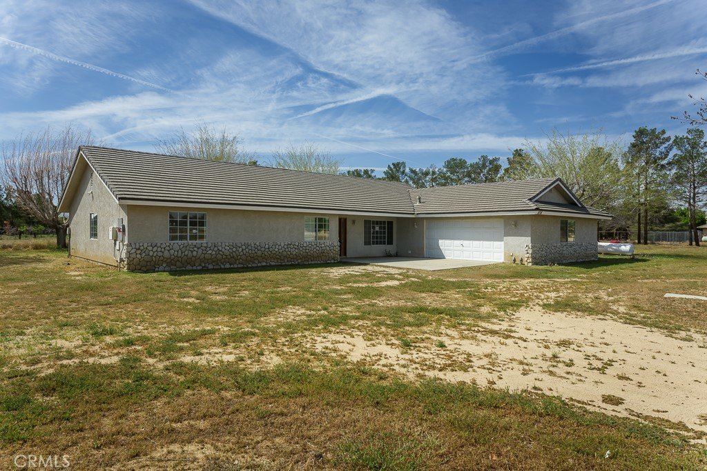8718 W Avenue D12 Lancaster CA 93536 34 8718 W Avenue D12 Lancaster CA 93536