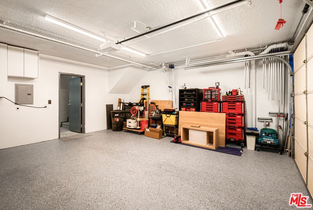 2248 S Bentley Avenue 2 Los Angeles CA 90064 33 2248 S Bentley Avenue 2 Los Angeles CA 90064