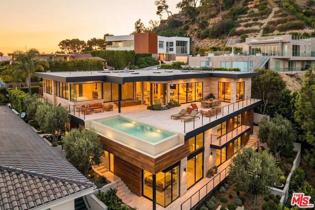 9353 Nightingale Drive Los Angeles CA 90069 20 9353 Nightingale Drive Los Angeles CA 90069
