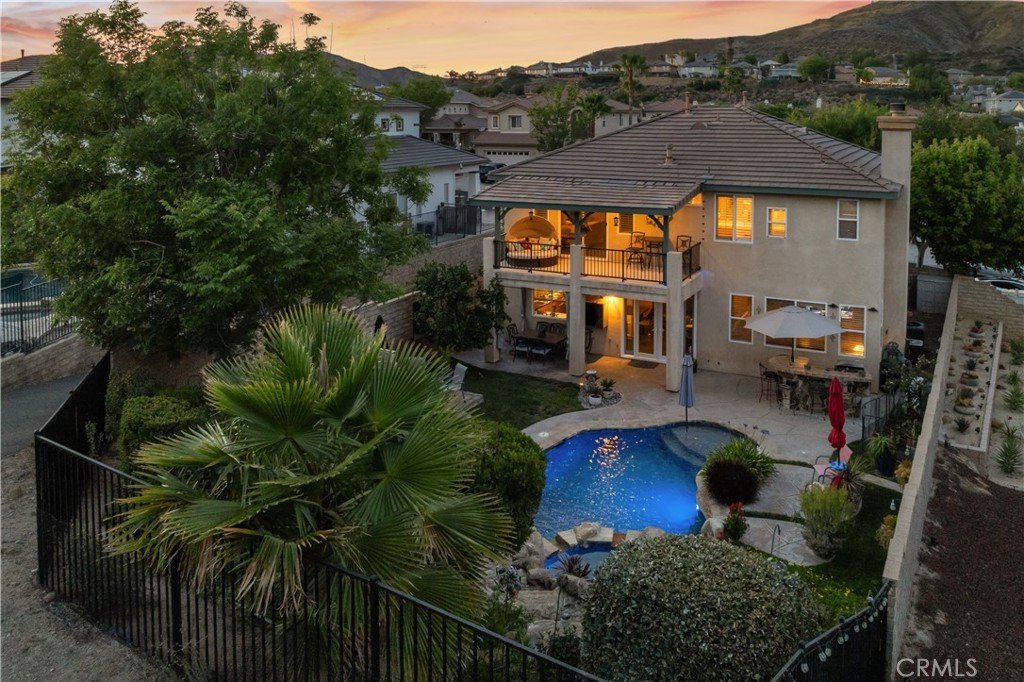 21124 Cross Creek Drive Saugus CA 91350 65 21124 Cross Creek Drive Saugus CA 91350