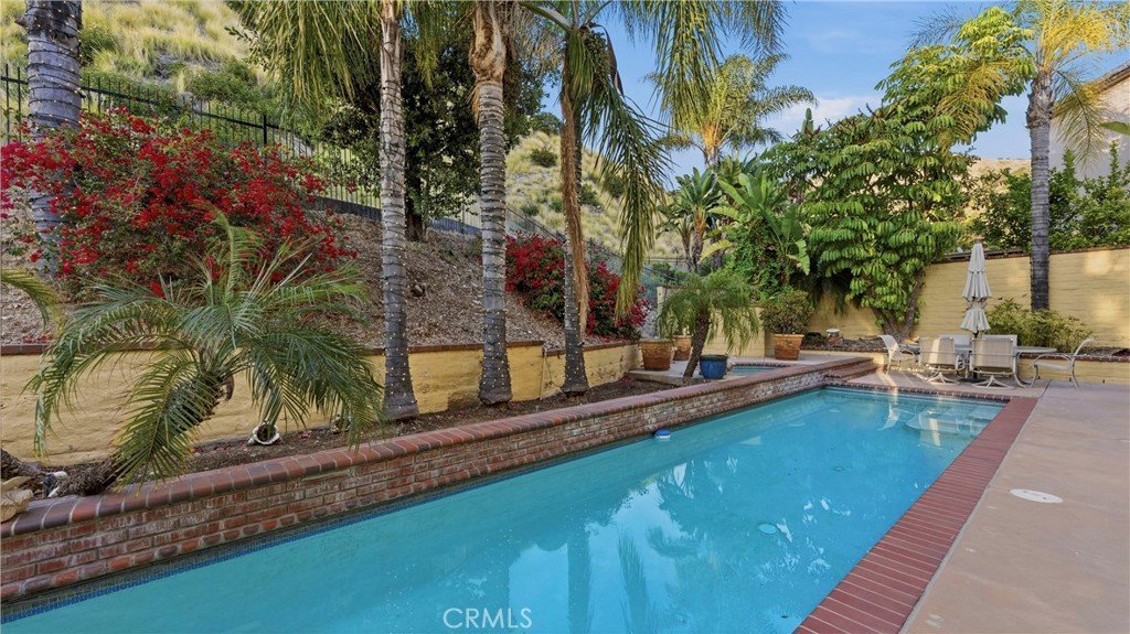 3426 Wedgewood Lane Burbank CA 91504 58 3426 Wedgewood Lane Burbank CA 91504