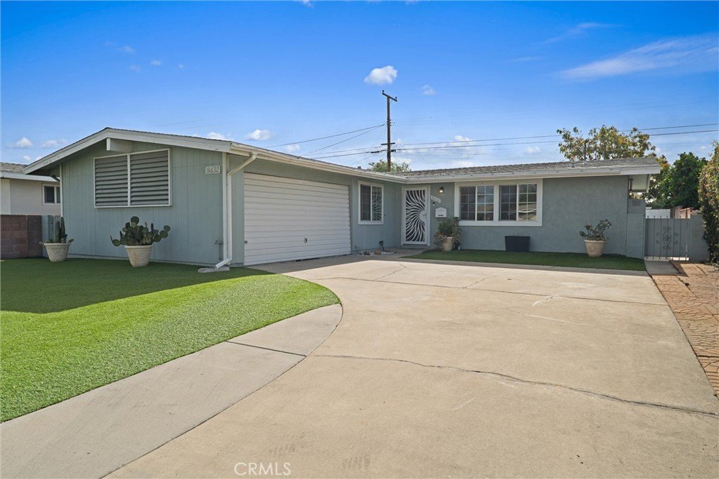 8432 Flallon Avenue Whittier CA 90606 28 8432 Flallon Avenue Whittier CA 90606