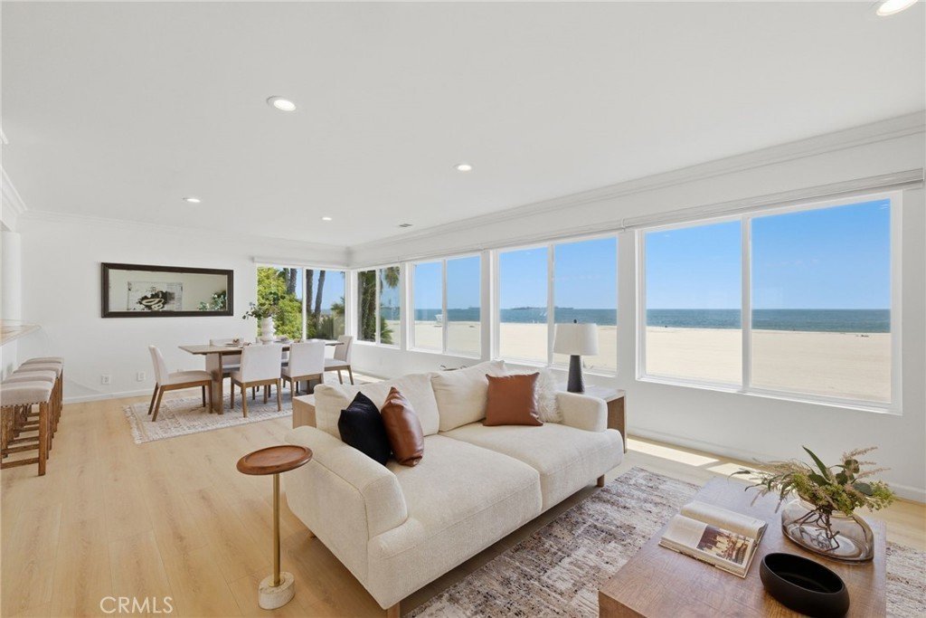 21 7th Place #208 Long Beach CA 90802 40 21 7th Place #208 Long Beach CA 90802