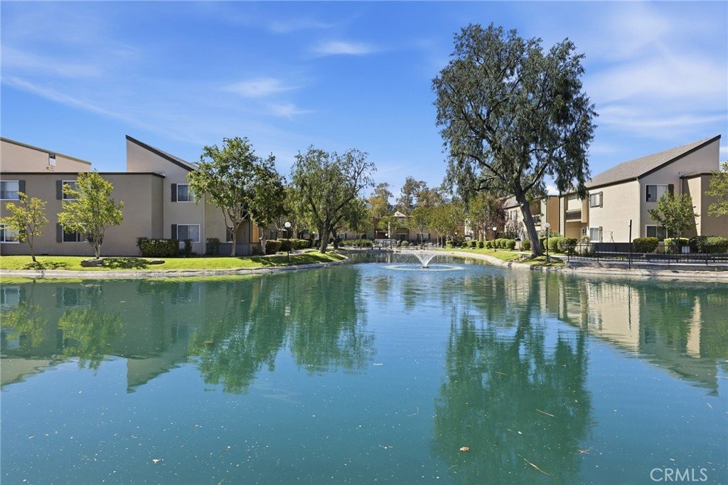 24430 W Nicklaus Drive L2 Valencia CA 91355 31 24430 W Nicklaus Drive L2 Valencia CA 91355