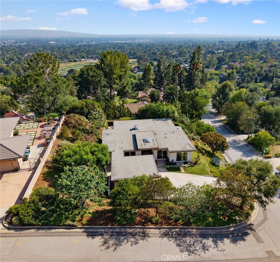 598 Camillo Road Sierra Madre CA 91024 75 598 Camillo Road Sierra Madre CA 91024