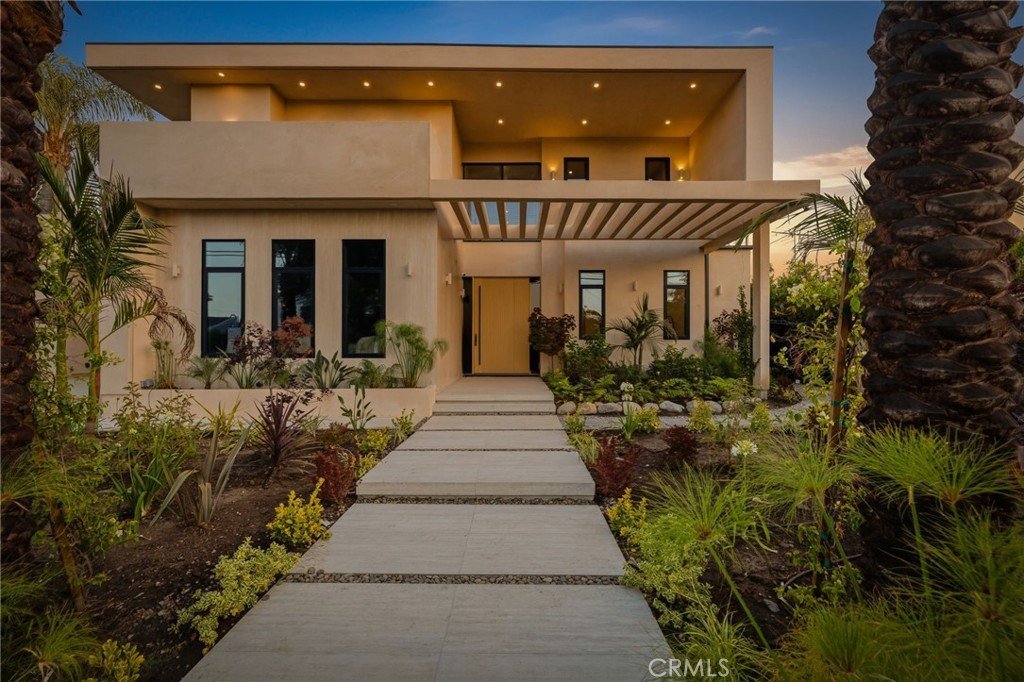 15450 Huston Sherman Oaks CA 91403 55 15450 Huston Sherman Oaks CA 91403