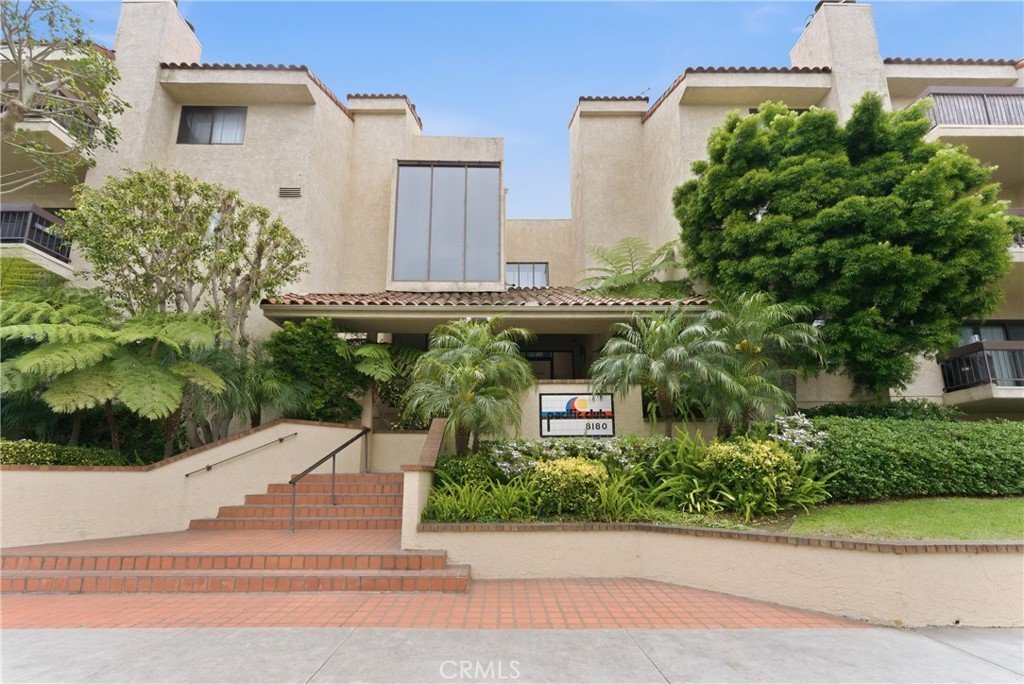 8180 Manitoba 330 Playa Del Rey CA 90293 31 8180 Manitoba 330 Playa Del Rey CA 90293