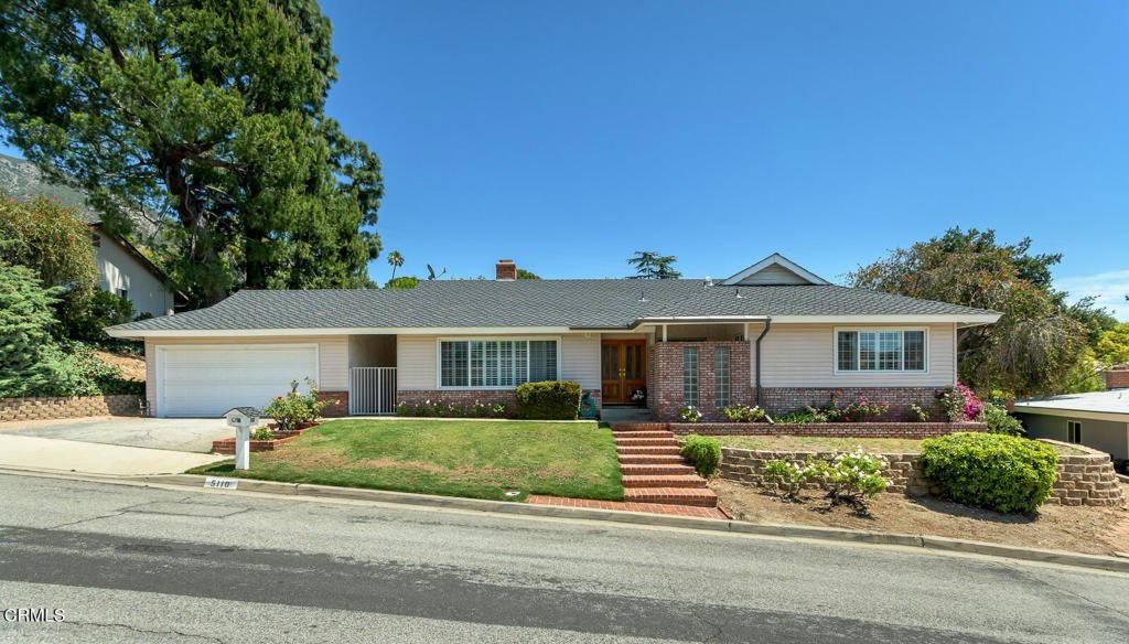 5110 Daver Avenue La Crescenta CA 91214 27 5110 Daver Avenue La Crescenta CA 91214