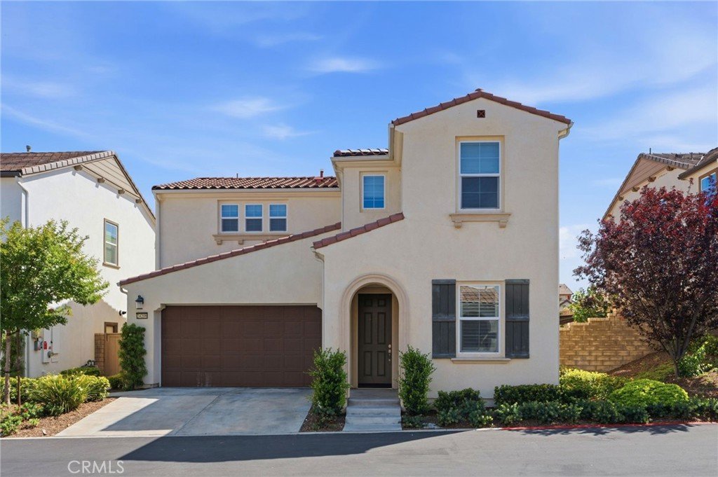 24208 Via Perla Valencia CA 91354 48 24208 Via Perla Valencia CA 91354
