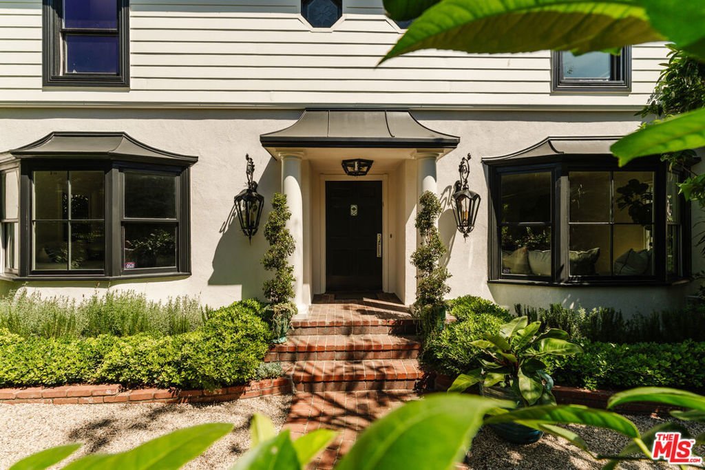 1130 Sierra Alta Way Los Angeles CA 90069 52 1130 Sierra Alta Way Los Angeles CA 90069