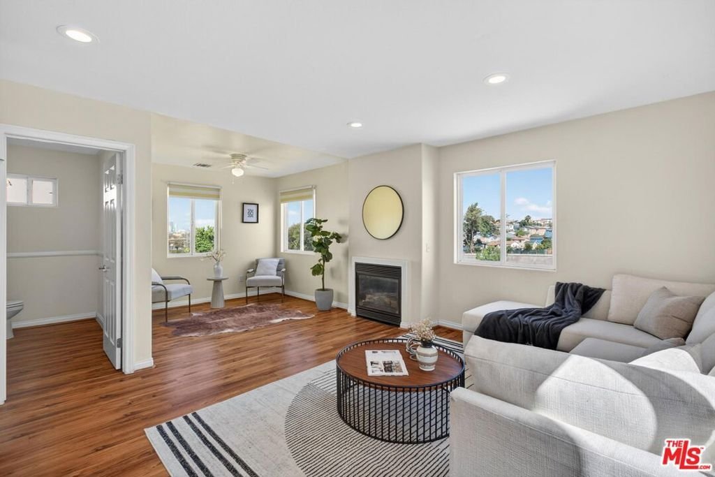 3736 City Terrace Drive Los Angeles CA 90063 51 3736 City Terrace Drive Los Angeles CA 90063