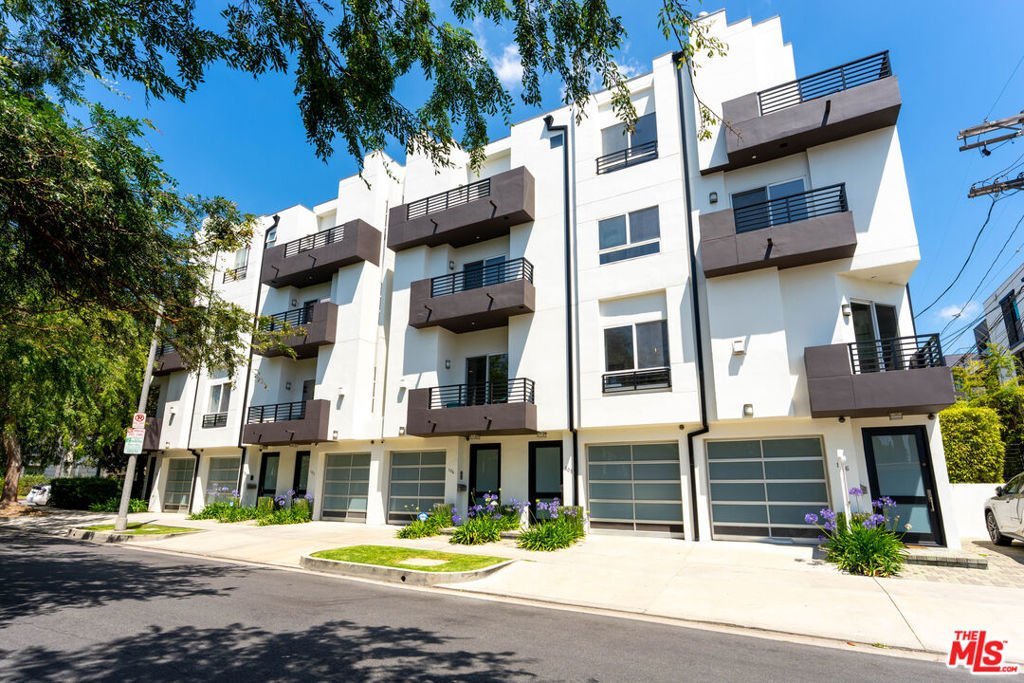 438 Arnaz Drive 106 Los Angeles CA 90048 22 438 Arnaz Drive 106 Los Angeles CA 90048
