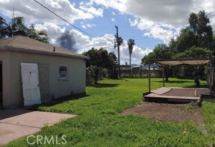 852 W 112th Los Angeles CA 90044 2 852 W 112th Los Angeles CA 90044