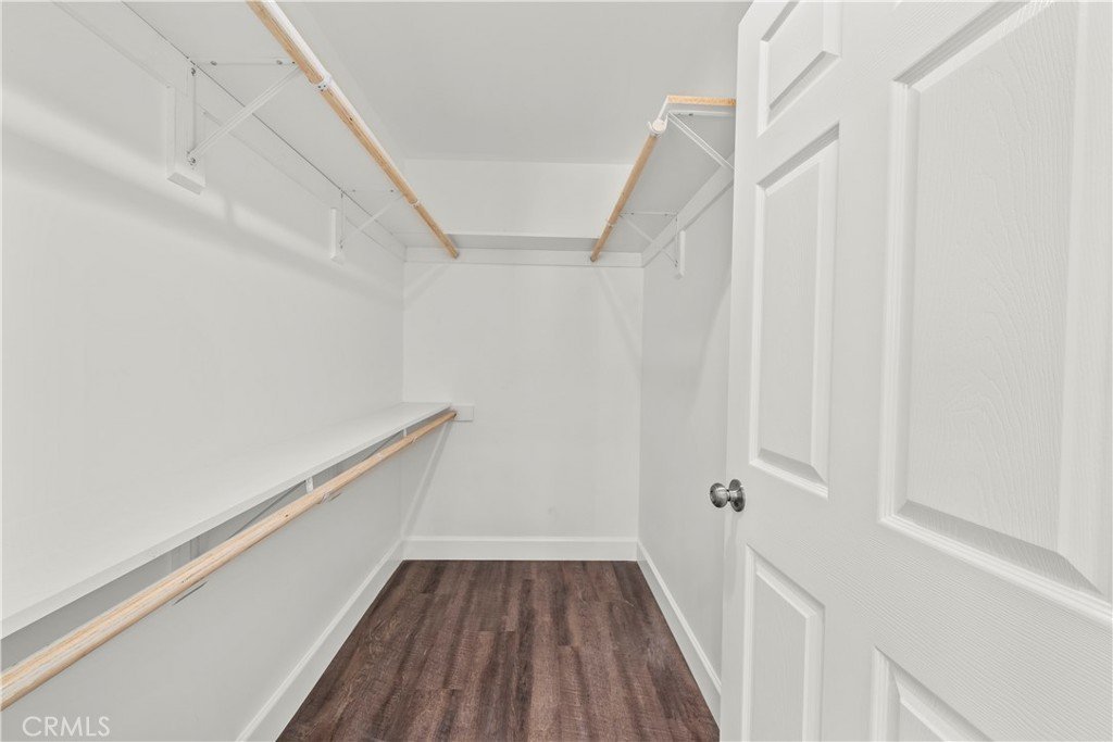 10558 Laurel Canyon Blvd Pacoima CA 91331 17 10558 Laurel Canyon Blvd Pacoima CA 91331