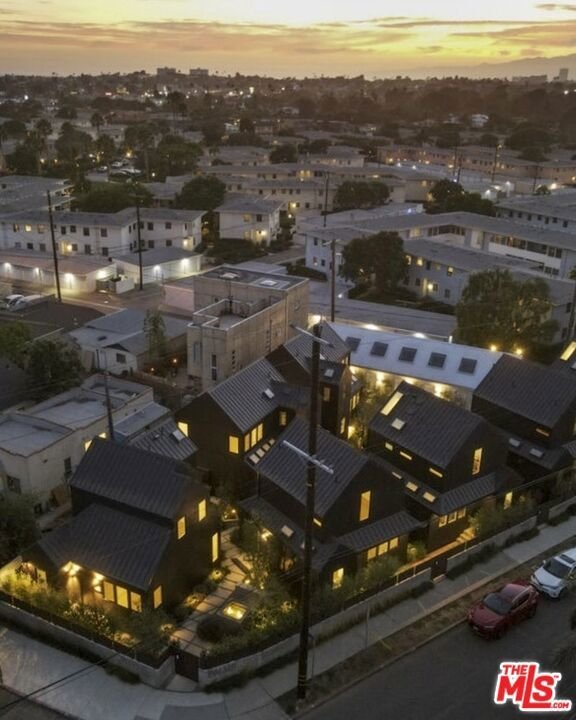 1817 Penmar Avenue Venice CA 90291 26 1817 Penmar Avenue Venice CA 90291