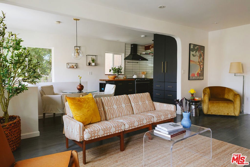2645 Onyx Drive Los Angeles CA 90032 32 2645 Onyx Drive Los Angeles CA 90032