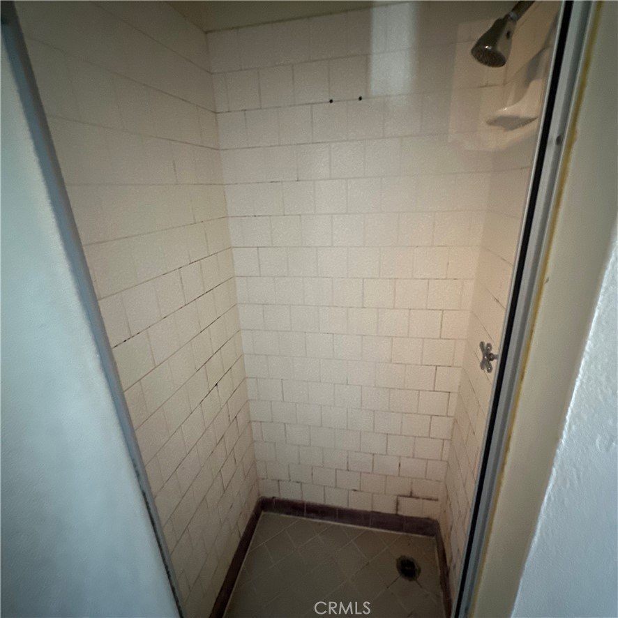 3710 Lemon Long Beach CA 90807 26 3710 Lemon Long Beach CA 90807