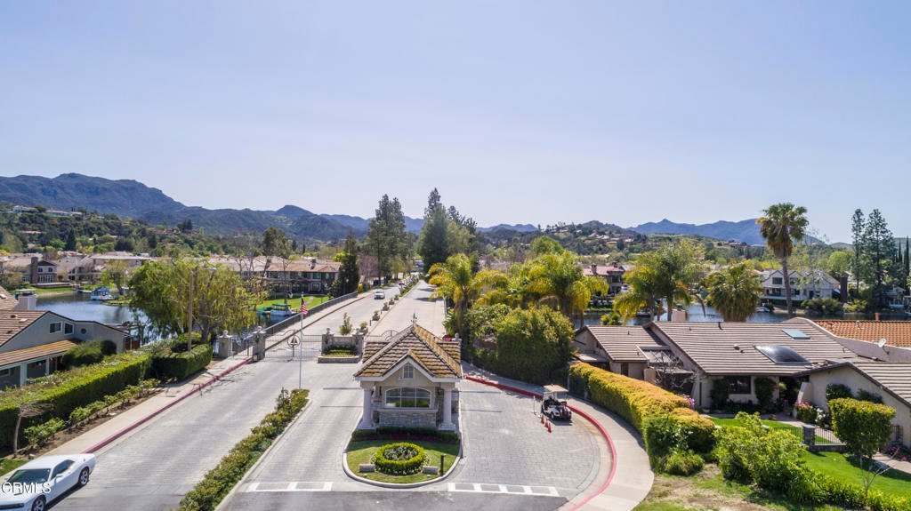 4008 Mariner Circle Westlake Village CA 91361 36 4008 Mariner Circle Westlake Village CA 91361