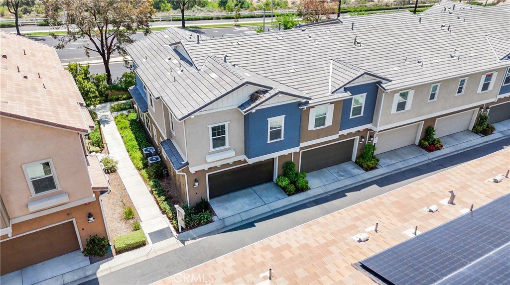 22740 Harmony Saugus CA 91350 18 22740 Harmony Saugus CA 91350