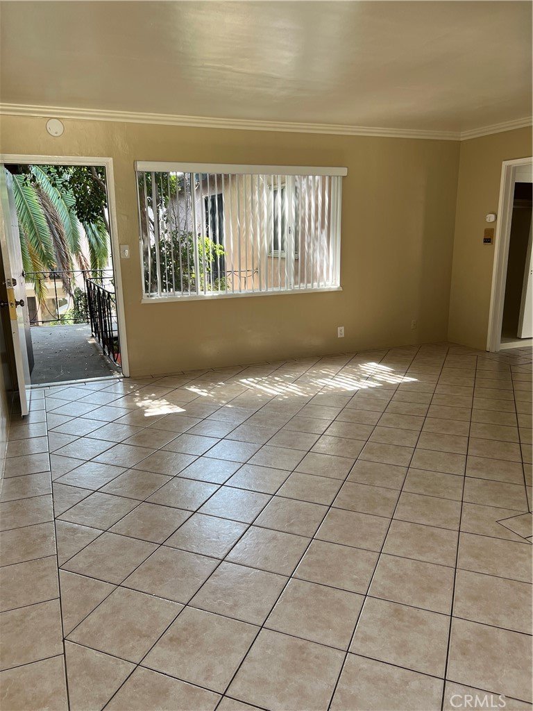 1250 E 4th, 8 Long Beach CA 90802 1 1250 E 4th, 8 Long Beach CA 90802