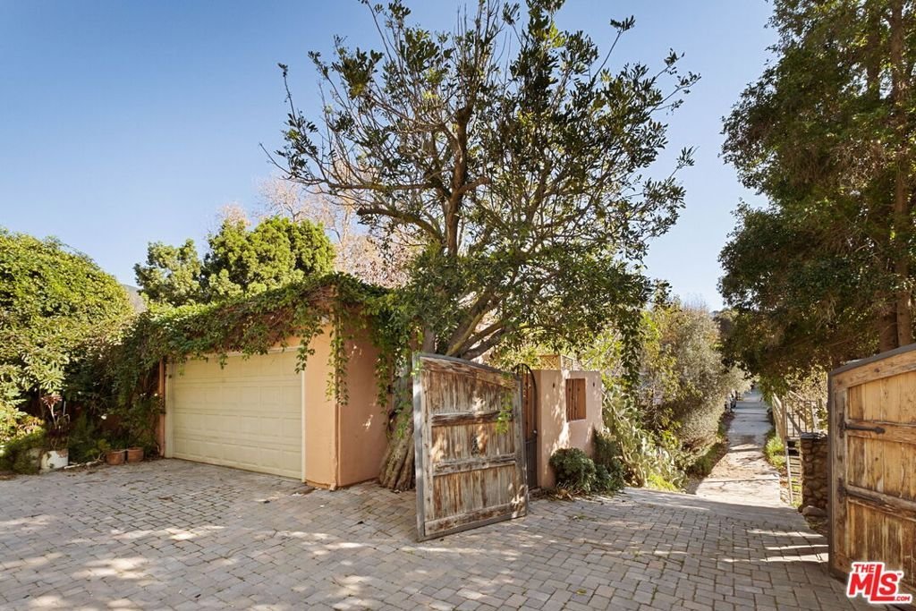 5863 Bonsall Drive Malibu CA 90265 16 5863 Bonsall Drive Malibu CA 90265