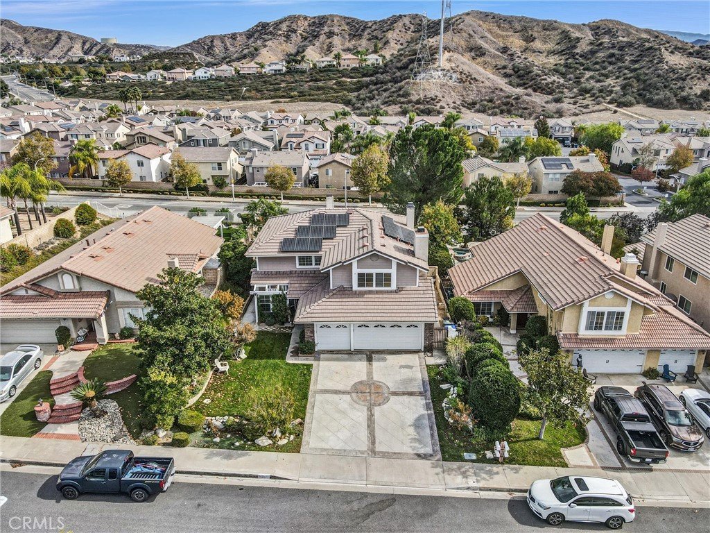 28314 Easton Saugus CA 91350 30 28314 Easton Saugus CA 91350
