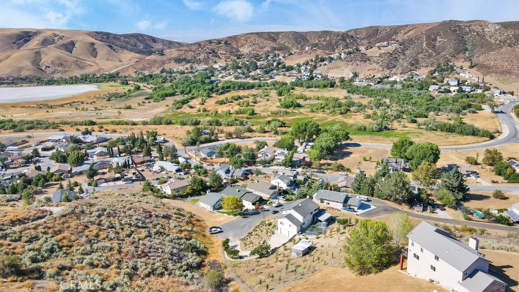42804 Barnstead Drive Lake Hughes CA 93532 54 42804 Barnstead Drive Lake Hughes CA 93532