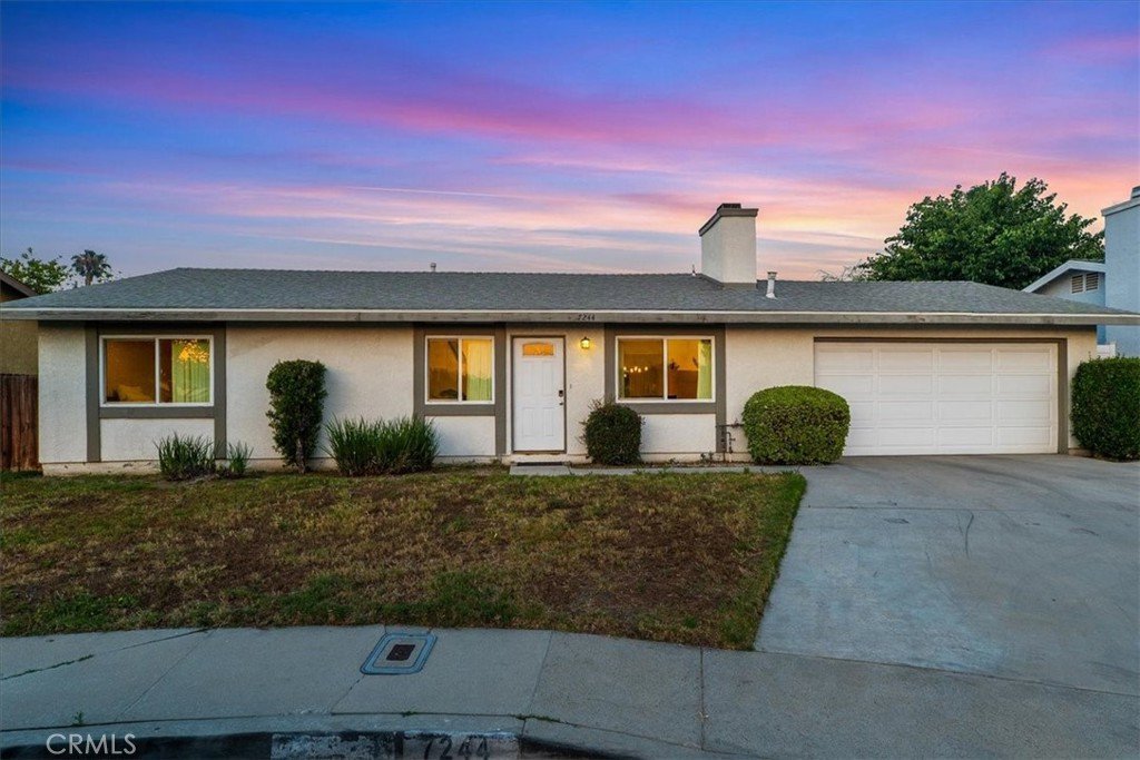 7244 Willis Avenue Van Nuys CA 91405 26 7244 Willis Avenue Van Nuys CA 91405