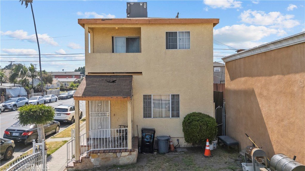 451 E 111th Los Angeles CA 90061 41 451 E 111th Los Angeles CA 90061