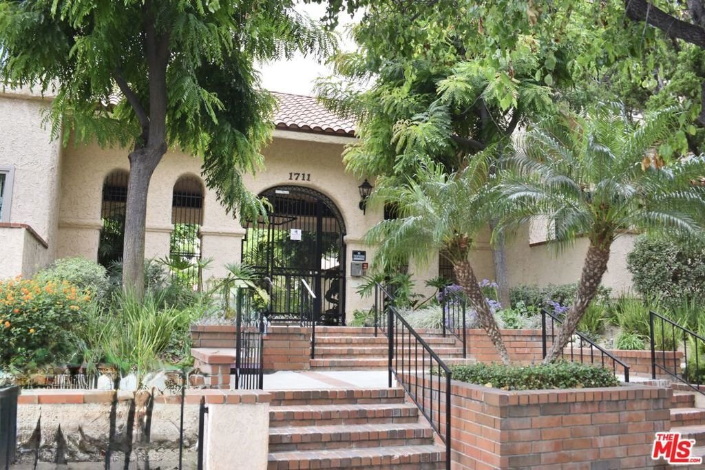 1711 Grismer Avenue 63 Burbank CA 91504 39 1711 Grismer Avenue 63 Burbank CA 91504