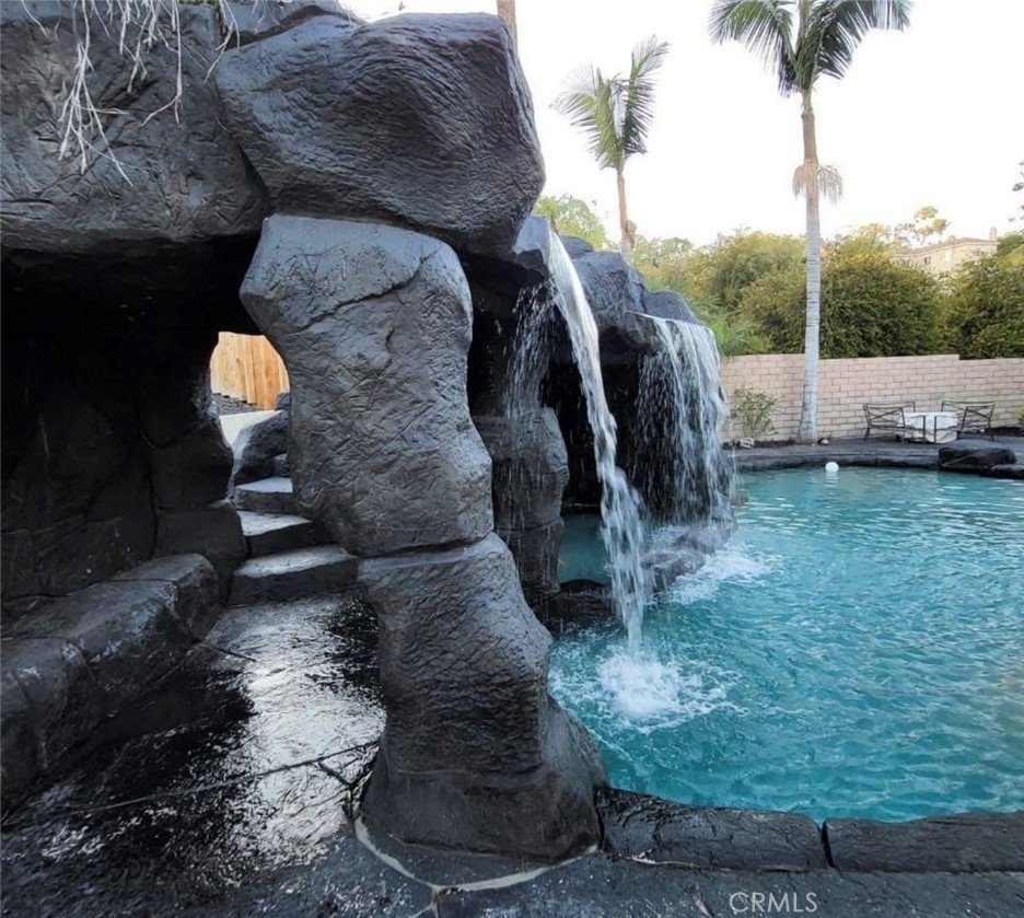 1085 Goldenrose San Pedro CA 90731 4 1085 Goldenrose San Pedro CA 90731