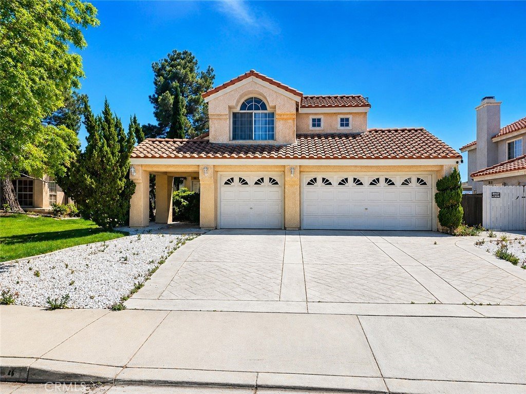 6044 Catalina Palmdale CA 93552 23 6044 Catalina Palmdale CA 93552