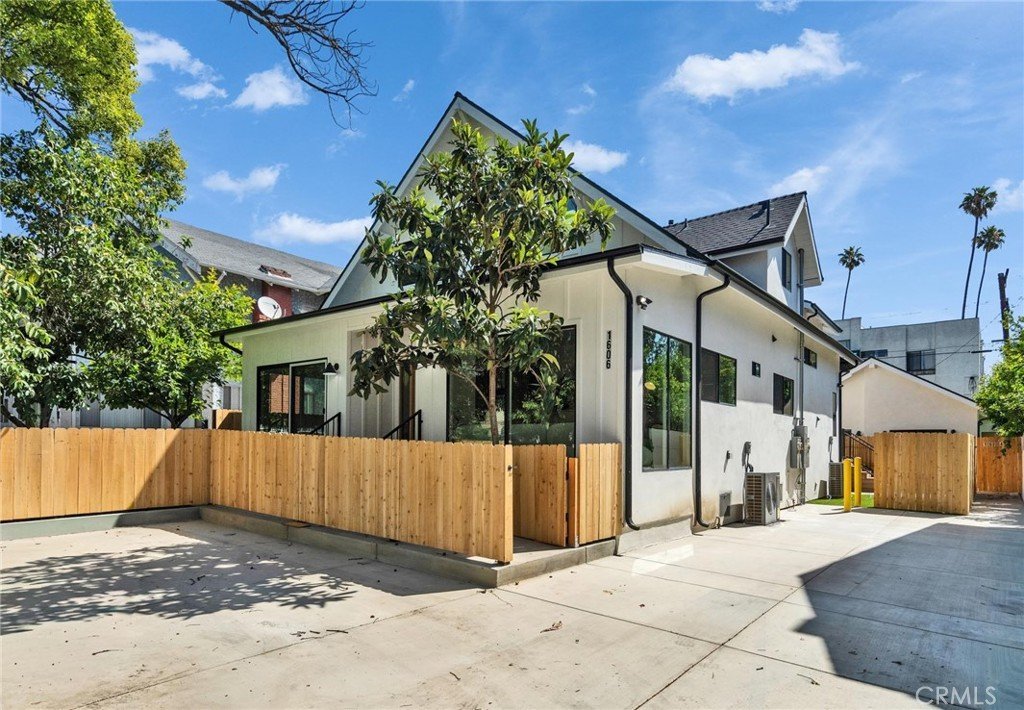 1606 N Kingsley Los Angeles CA 90027 33 1606 N Kingsley Los Angeles CA 90027