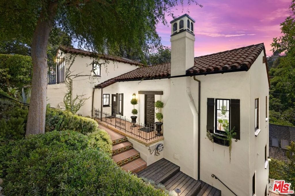 5826 Tuxedo Terrace Los Angeles CA 90068 40 5826 Tuxedo Terrace Los Angeles CA 90068