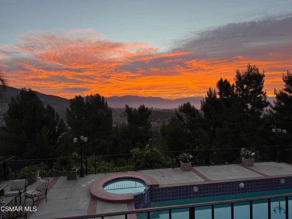 11894 Darby Avenue Porter Ranch CA 91326 42 11894 Darby Avenue Porter Ranch CA 91326