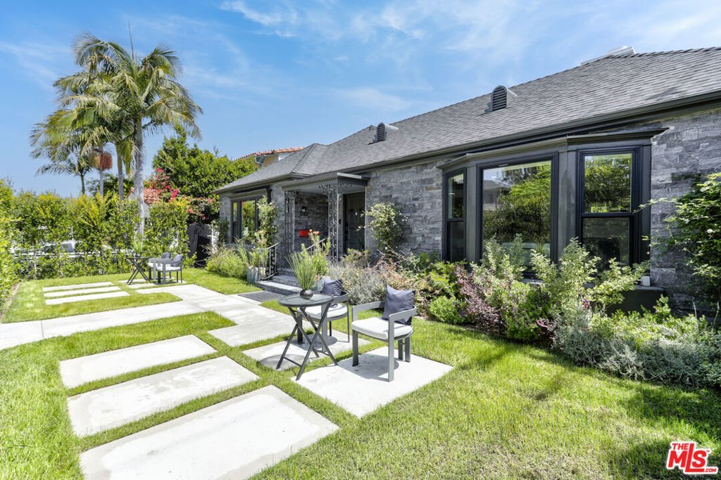 344 S Camden Drive Beverly Hills CA 90212 image 3