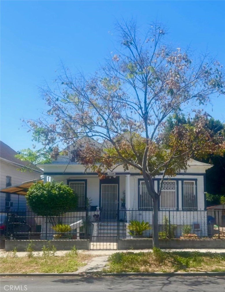 2606 Manitou Los Angeles CA 90031 8 2606 Manitou Los Angeles CA 90031