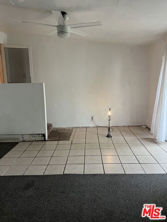 2204 N Grape Avenue Compton CA 90222 12 2204 N Grape Avenue Compton CA 90222