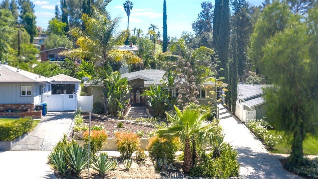 21720 Dumetz Road Woodland Hills CA 91364 45 21720 Dumetz Road Woodland Hills CA 91364
